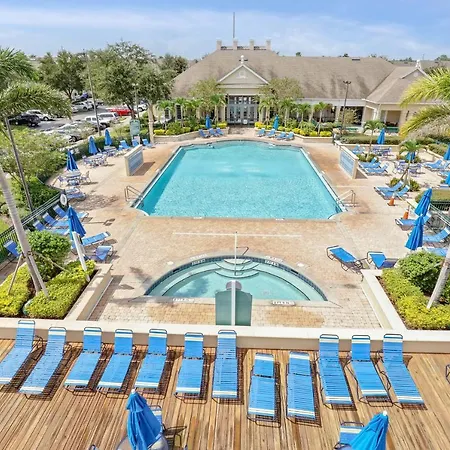 4 Bedroom Townhouse In A Gated Resort!